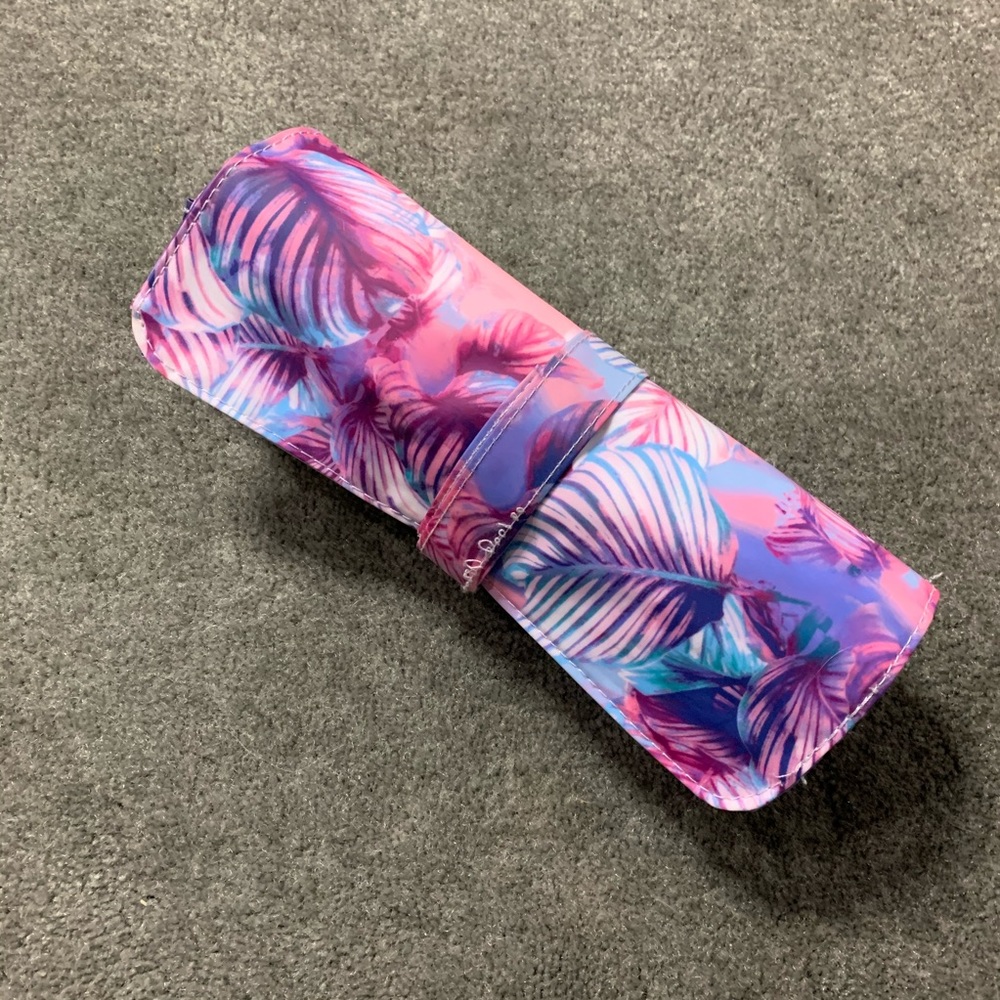 Tartan & Twine makeup brush roll & bag